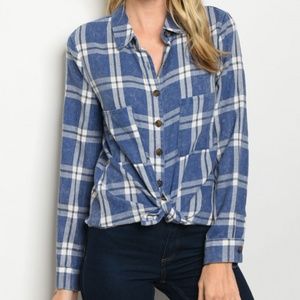 BLUE & WHITE CHECKERED PLAID BUTTON DOWN TOP